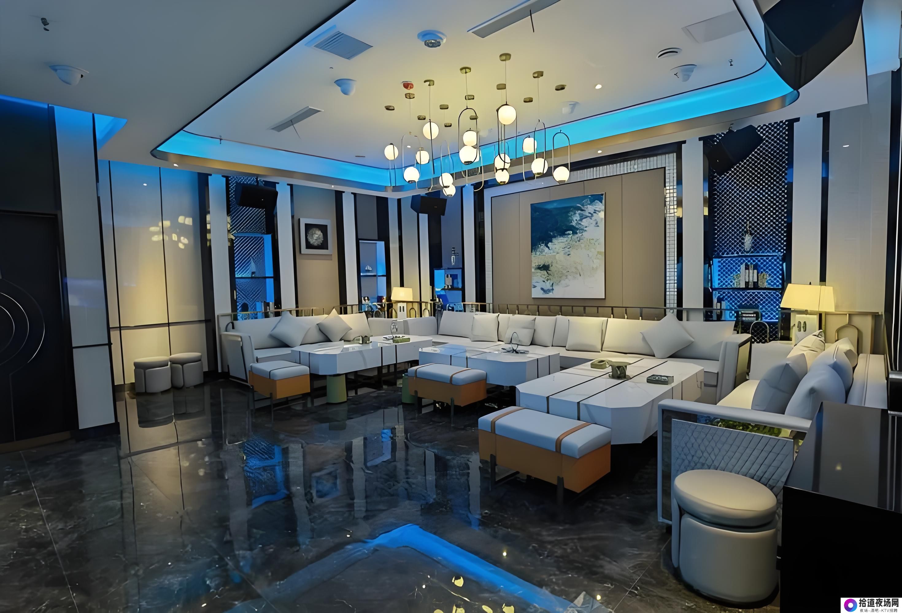 都市梦幻高端会所诚聘英才，多样职位包吃住